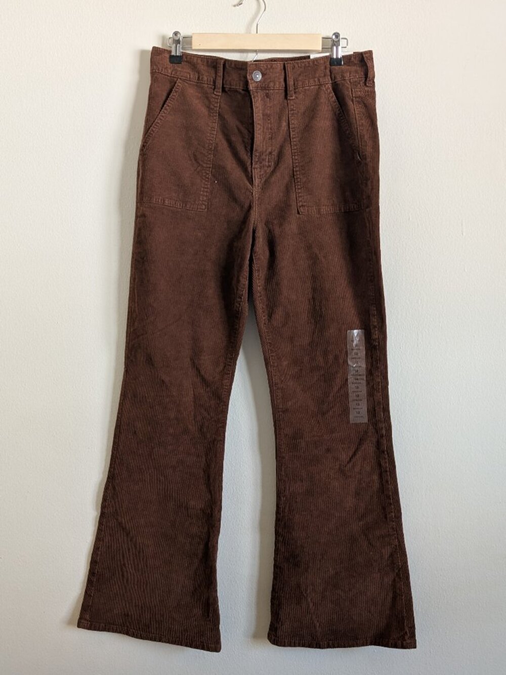 New With Tags AE Corduroy Super High-Waisted Flare Pant